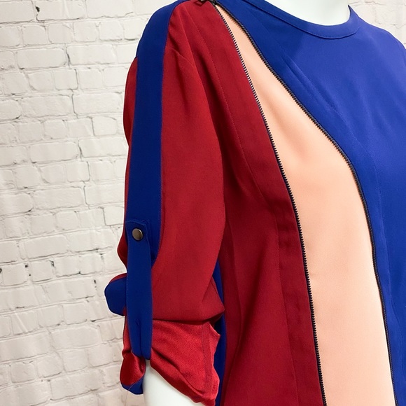 BCBG MAXAZRIA Versatile Blue-Peach-Red Blouse - Picture 3 of 5